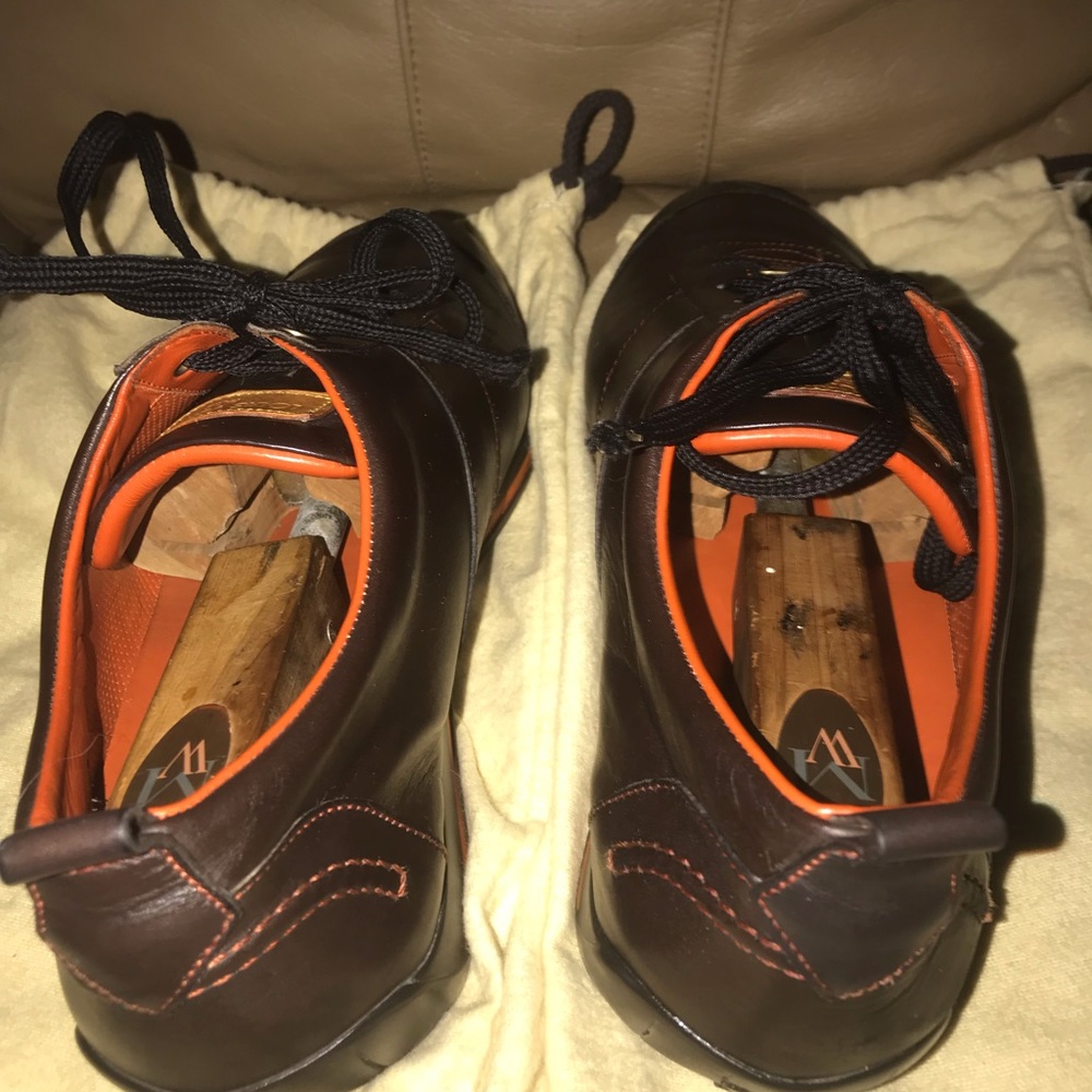 Louis Vuitton Sneakers ✴️100% Authentic ✴️ Size 10 - Picture 5 of 8